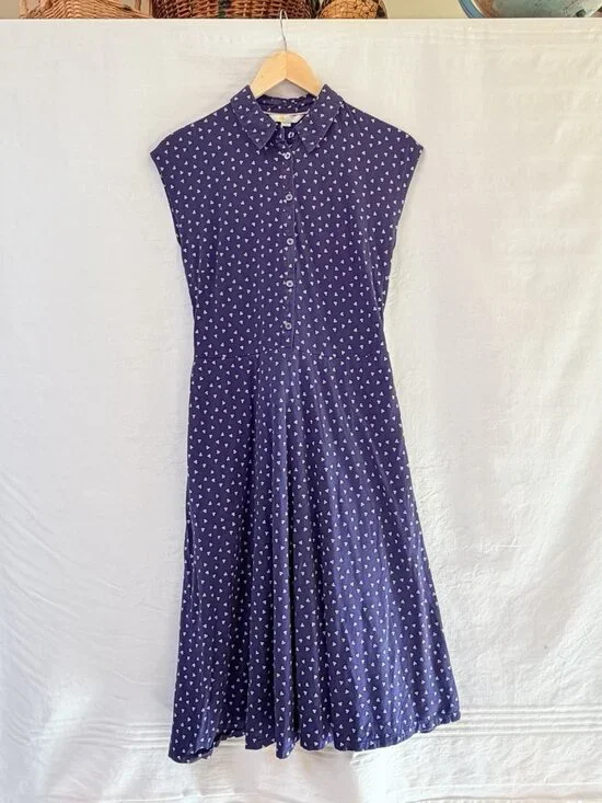 Boden Jersey Shirt Dress Womens 8 R Blue Polka Dots Tie Back Party Summer Vacay - Picture 2 of 11